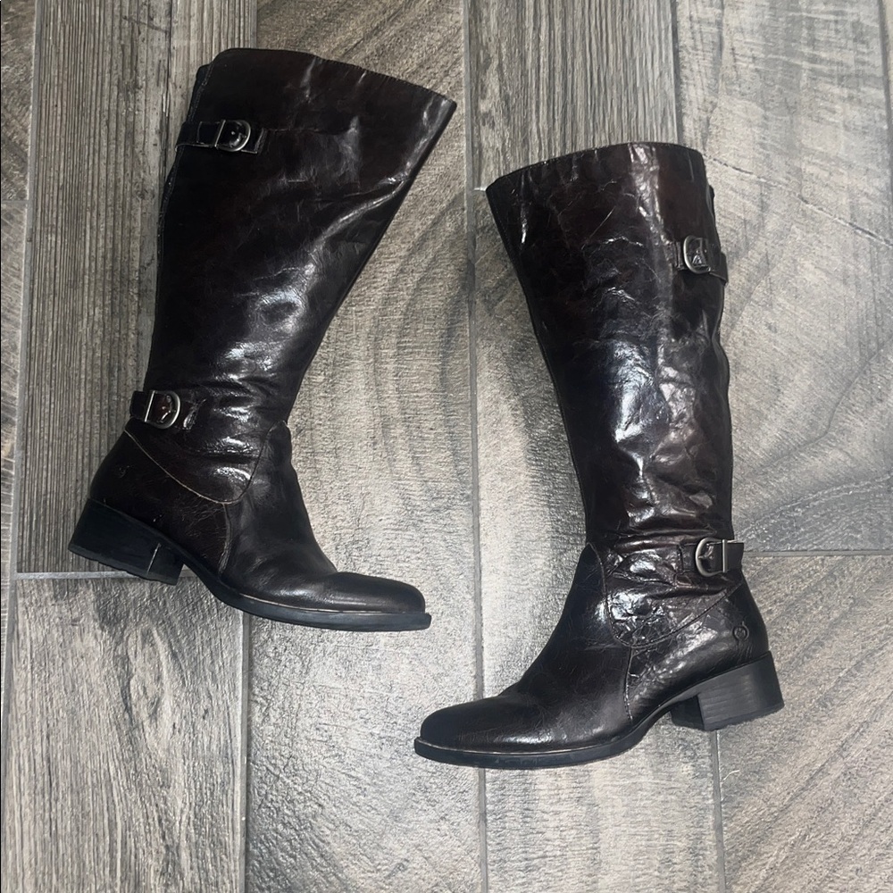 Born Gibb brown Knee-High distressed Leather Riding Boots, excellent condition